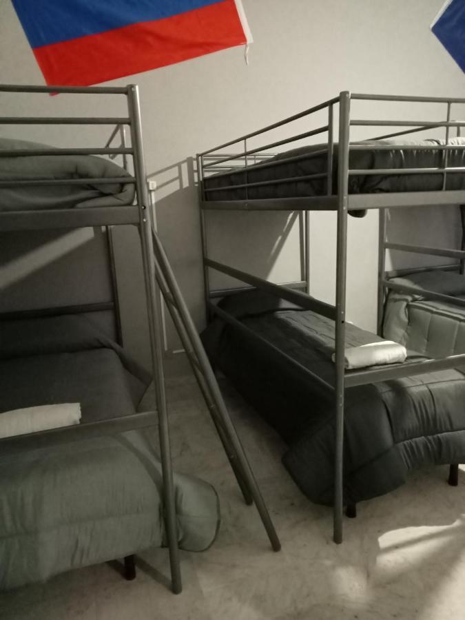 נאפולי Dama Hostelbb מראה חיצוני תמונה